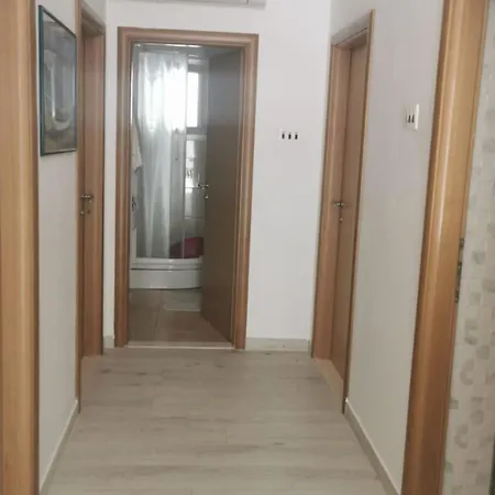 Apartament Bilic *